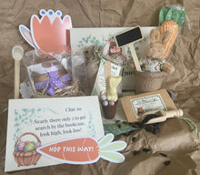 Load image into Gallery viewer, Personalised Easter Box
